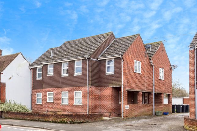 Thumbnail Flat for sale in Chapel Street, Thatcham