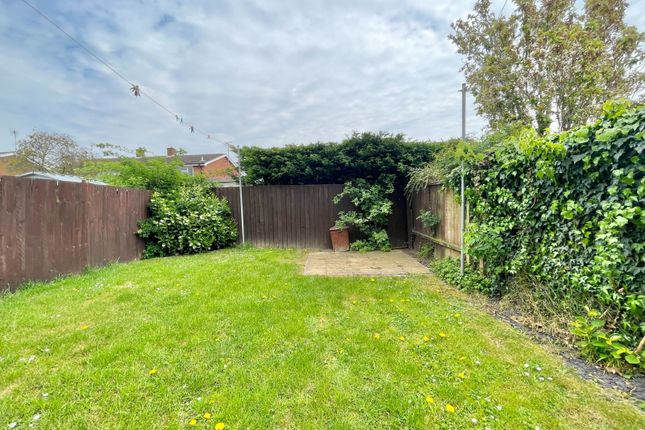 32, Richmond Way, Wisbech photo 2