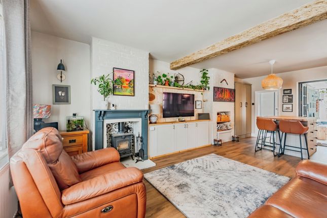 2-bed house on 9, Church Lane, Crawley, £420,000