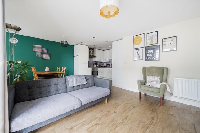 Apartment 8, Goldcrest House,3, Goldcrest House, Kingston Close, Maidenhead photo 4