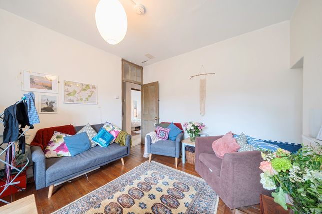 Flat 56, Holden House, London photo 2