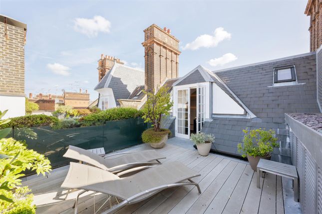 Flat A, 54 Cadogan Square Hi-28.Jpg