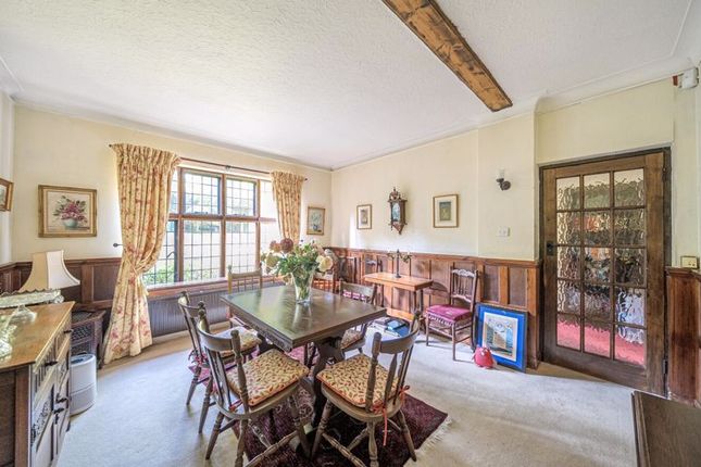 11, Uplands Road, Kenley photo 3