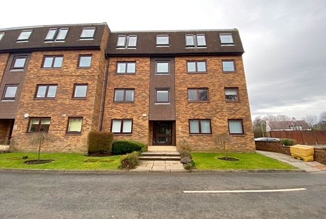 Flat to rent in Killermont View, Bearsden, Glasgow