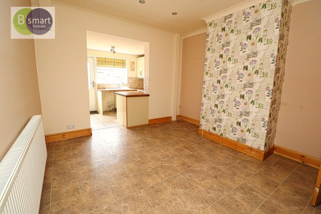 6, Portland Street, Mexborough photo 4