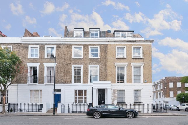 Flat to rent in Almeida Street, London