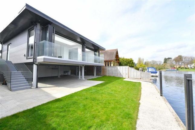 Thumbnail Detached house to rent in Riverside, Staines