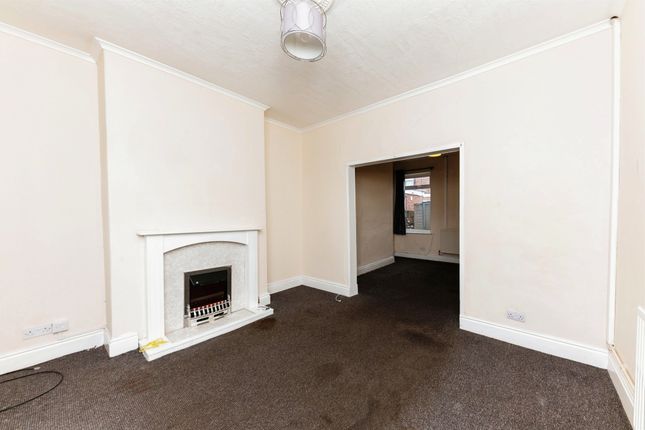 Terraced house for sale in Thornton Avenue, Newstead Street, Hull
