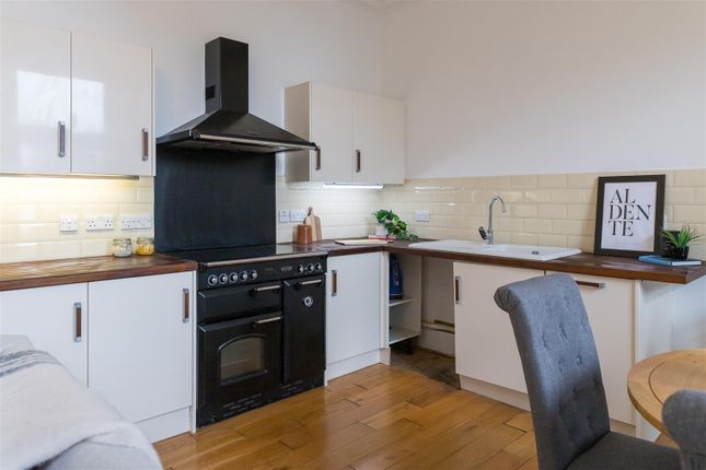 Flat for sale in Appley Rise, Ryde