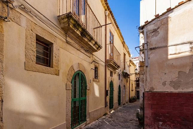 Detached house for sale in Ortigia, Syracuse, Sicily, Italy