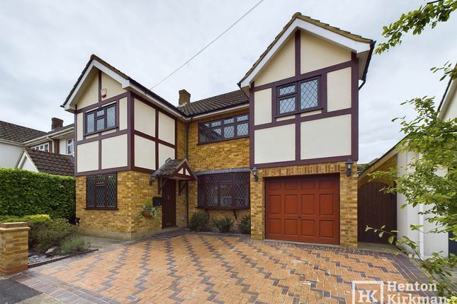 Thumbnail Detached house for sale in Brookside, Billericay