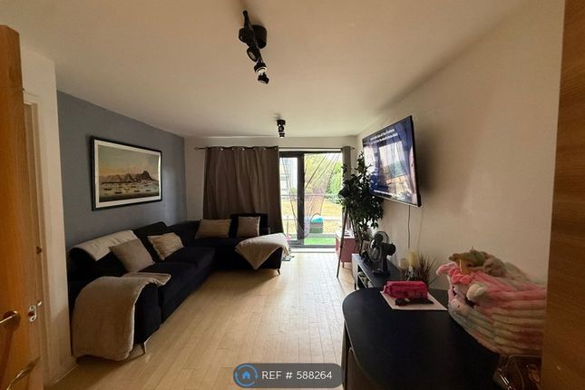 Wilkinson Court, Rollason Way, Brentwood photo 2