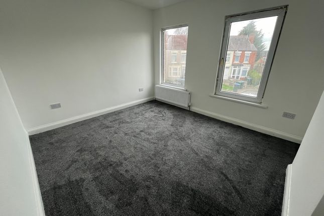 Terraced house to rent in Astley Avenue, Coventry