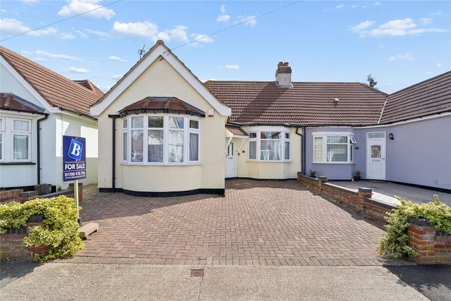 2-bed house on 38, Mansfield Gardens, Hornchurch, £450,000