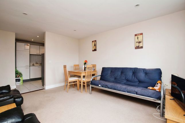 Thumbnail Flat for sale in Hartland House, Ferry Court, Cardiff