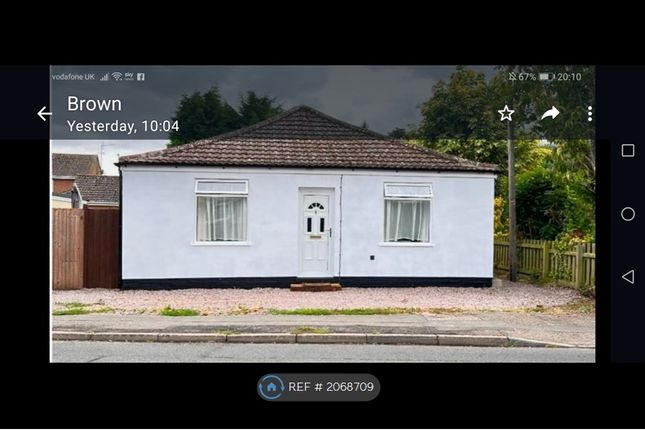 Thumbnail Bungalow to rent in Church Road, Leverington