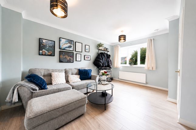 23 Bromwich Close, Leicester photo 3
