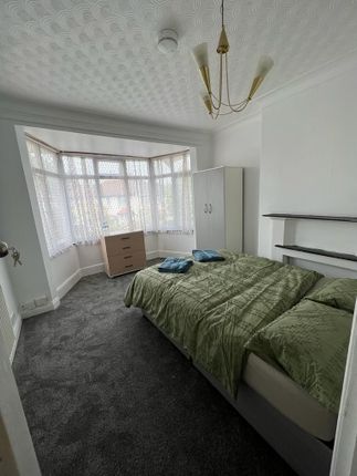 Thumbnail Terraced house to rent in Old Kenton Lane, London