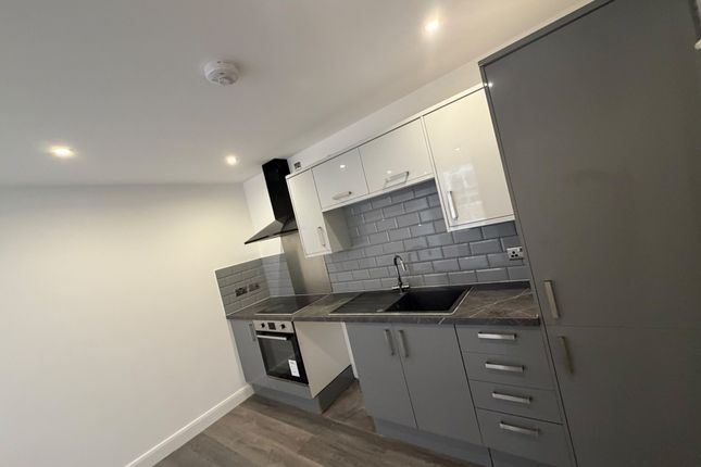 Flat 29(202), 46 Peckover street, Bradford photo 2