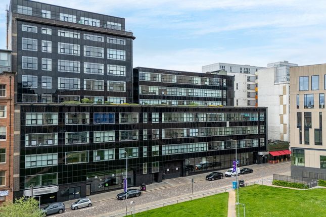 1-Web-Or-Mls-145 Albion Street Flat 1.9_11