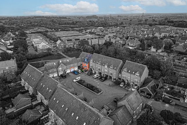 Fosse Close, Hinckley photo 3