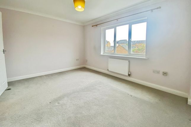 15, Peterborough photo 5