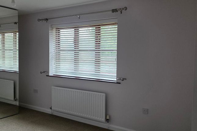 1a Swinburne Close, Newark photo 5