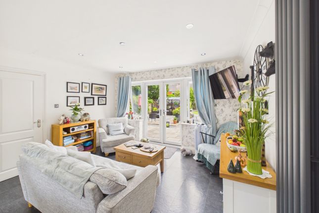 40, Greenshaw Lane, Patrington, HU12 0RL photo 4