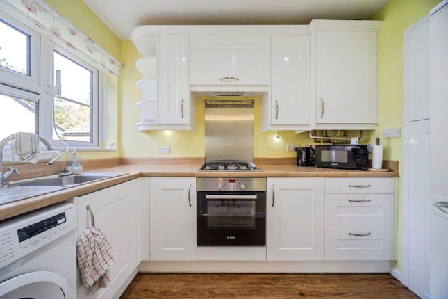 Germander Place, Buckinghamshire photo 2