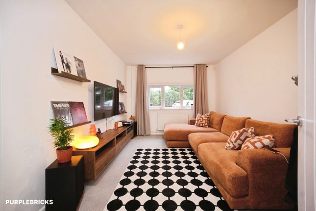 Martins Way, Ledbury photo 4