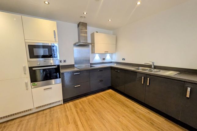 110 Swanton Court, Jerrard Street, London photo 4