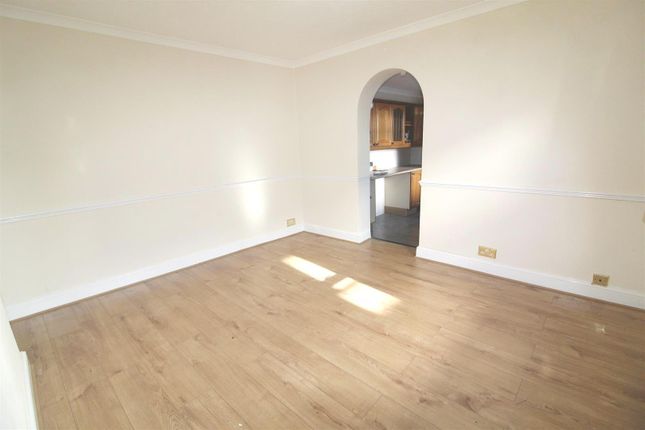 Plantagenet Road, Barnet photo 3