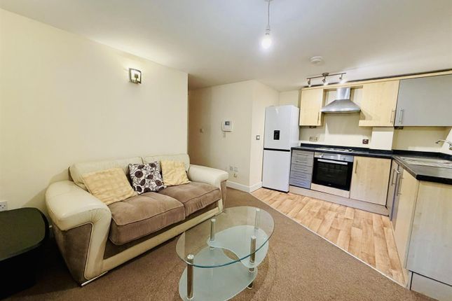 Flat 2, 7 Collier Street, Manchester photo 4