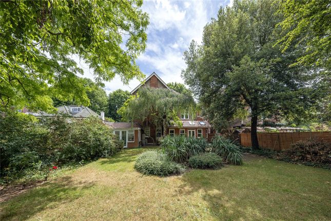 Flat 1, 5, Riverdale Gardens, East Twickenham photo 4
