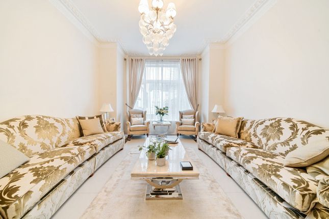 33, Hamilton Road, London photo 4