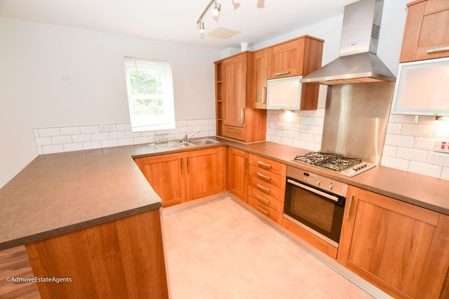 Apt 4, 242 Lawnhurst Avenue, Manchester photo 2