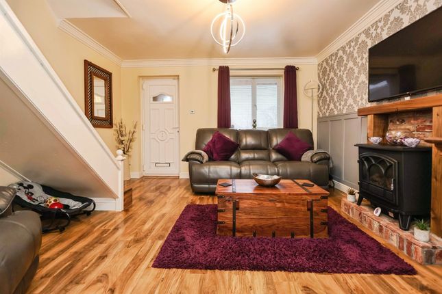 104, Kingshurst Way, Birmingham photo 3