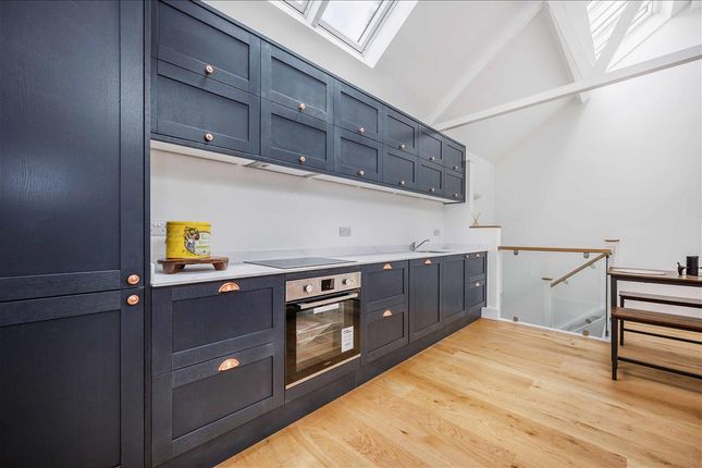 End terrace house for sale in Locarno Road, London