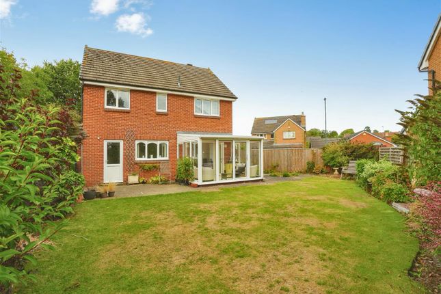 21, Stonefield Avenue, York photo 2