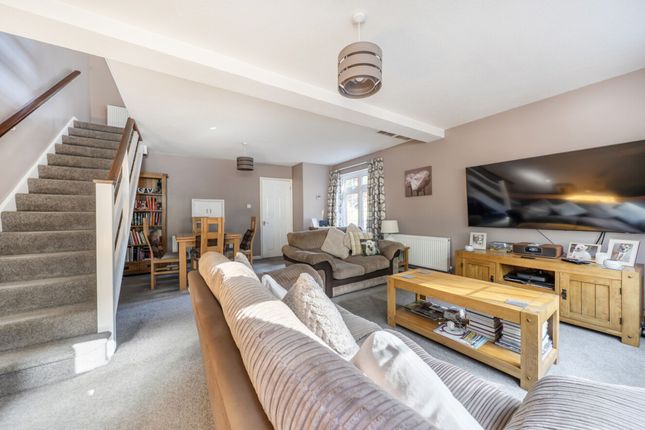 12 Parkwood Close, Tunbridge Wells photo 3