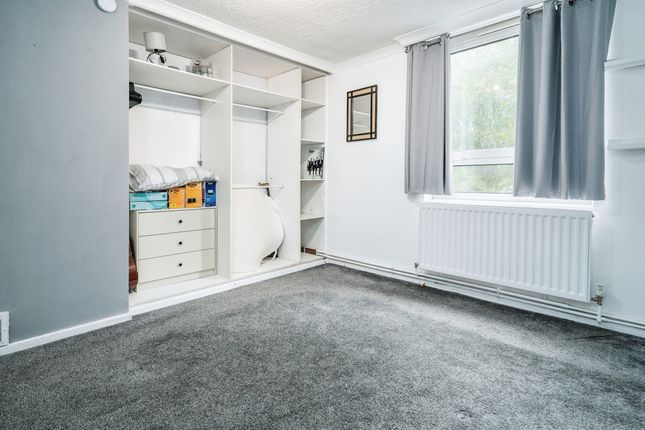 Flat for sale in Waterhouse Moor, Harlow