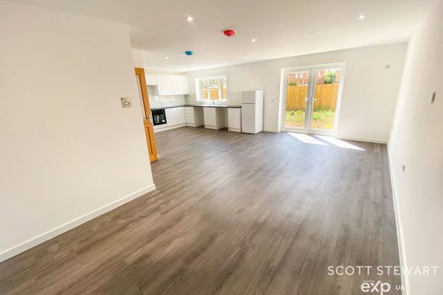 3, Colesdale Close, Peterborough photo 4