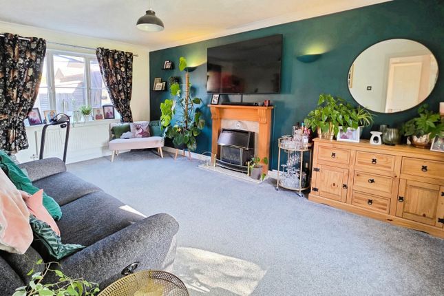 41, Beech Rise, Sleaford photo 2