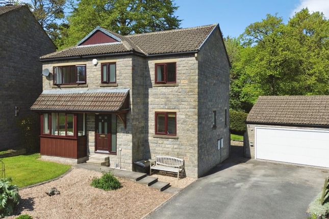 10, Woodside, Keighley photo 3