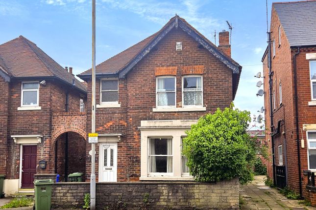 3-bed detached on 26 Watson Road, 26 Watson Road, Worksop, £35,000