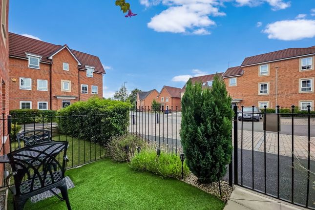 26, Whitewood Road, Manchester photo 4