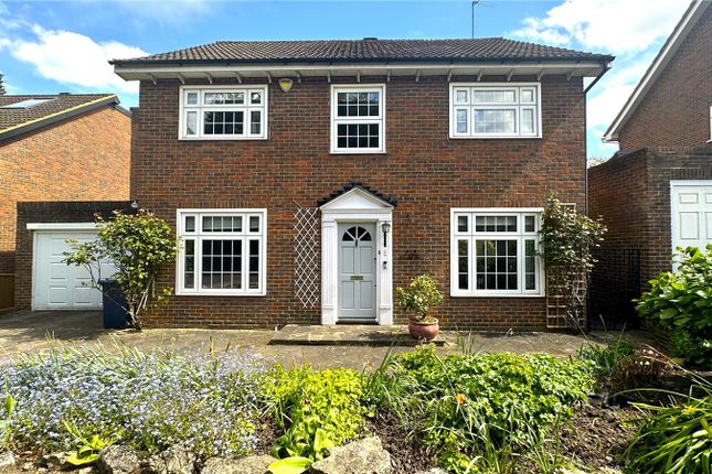 Thumbnail Detached house for sale in Greenacre Close, Hadley Highstone, Hertfordshire