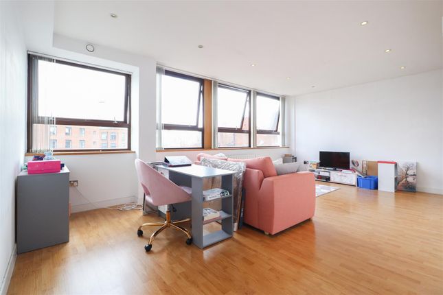 412 Metropolitan Apartments, Lee Circle, Leicester photo 3