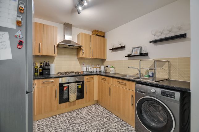 Flat for sale in Oliver Close, Kempston, Bedford