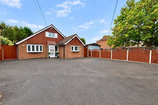 4-bed detached on 148, Staines Road, Staines-Upon-Thames, £675,000